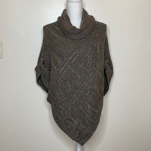 SONOMA Poncho Cowl Neck V Shape Cable Knit Taupe & Tan Cozy Pull Over Small
